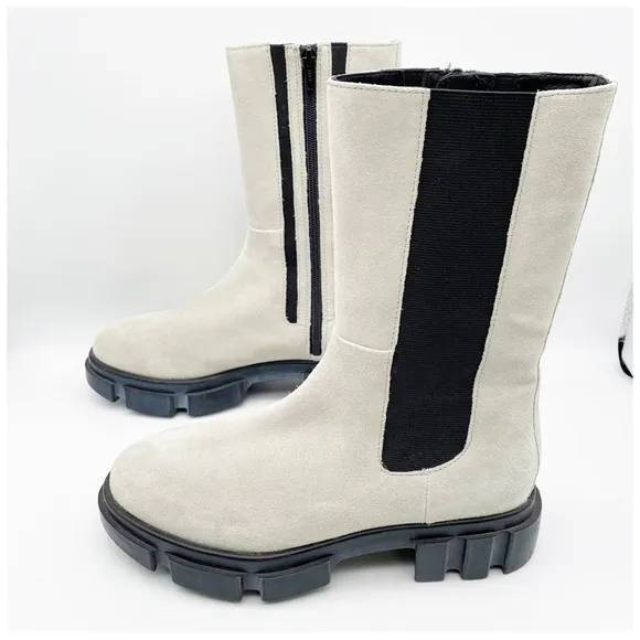 Free People Brooks Chelsea Lug Sole Booties Size 39