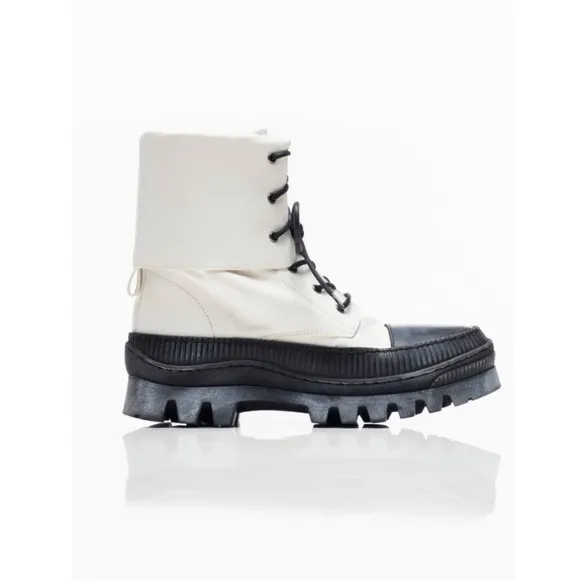 Free People‎ Goldie Lug Sole Lace up Boote