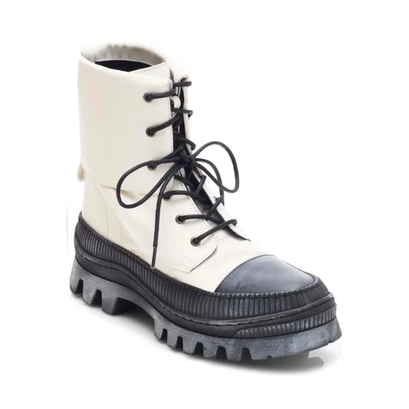 Free People‎ Goldie Lug Sole Lace up Boote