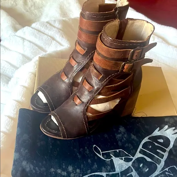 FreeBird by Steven Tiara Brown &amp; Cognac Leather Sandal
