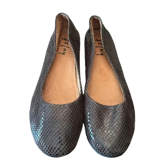 French Sole fs/ny Brown Snake Print Shoes
