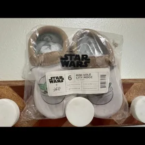 Freshly Picked moccasins shoes toddler baby Star Wars Disney mandalorian Yoda