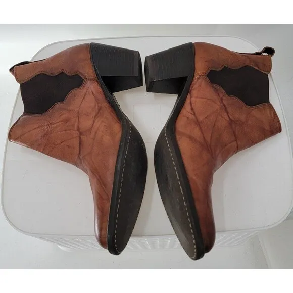Frye Jackie Gore Stitching Women Shoes in Saddle