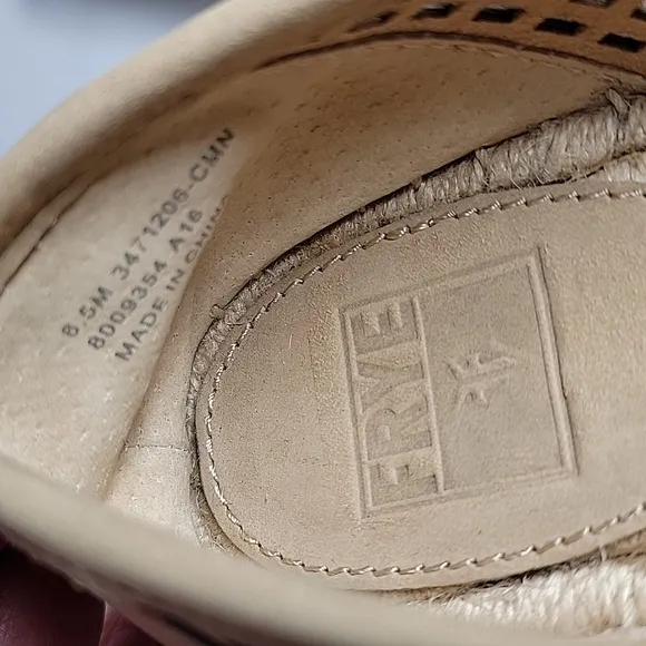 Frye Lee A Line Perforated Espadrille Flat Shoe Slip-On Slide-On Leather Tan 6.5