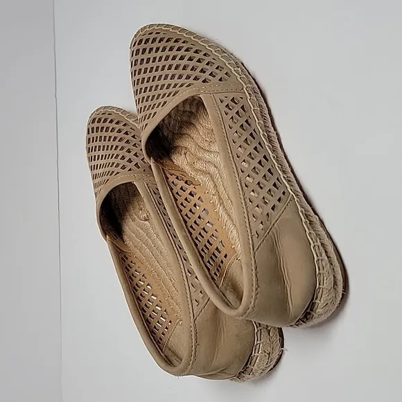 Frye Lee A Line Perforated Espadrille Flat Shoe Slip-On Slide-On Leather Tan 6.5