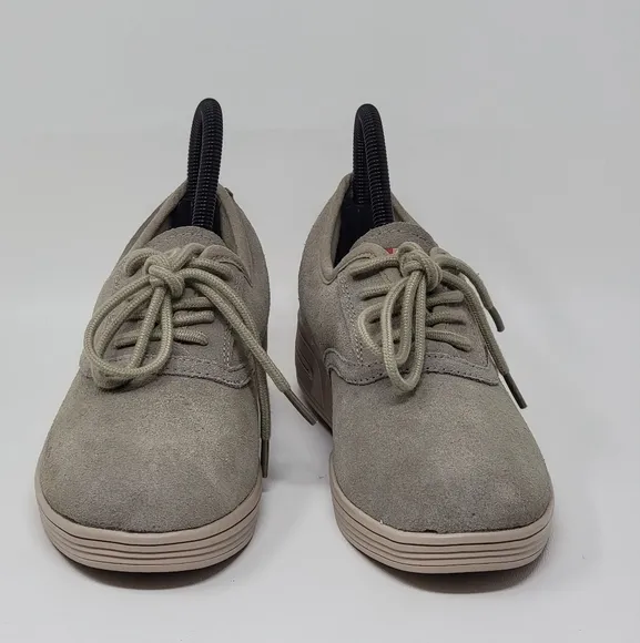 G-Defy Gravity Defyer Comfort Fit Beige Suede Shoes TB7009FCR-M Women's Size 7