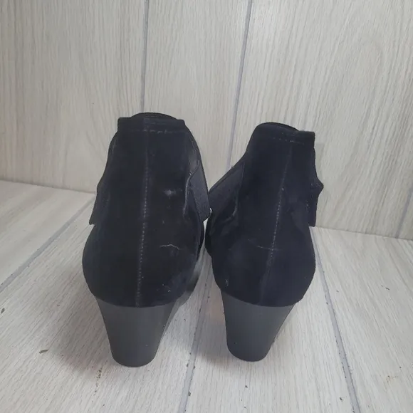 Gabor Womens Black Suede Leather Wedge Shoes Size 5.5