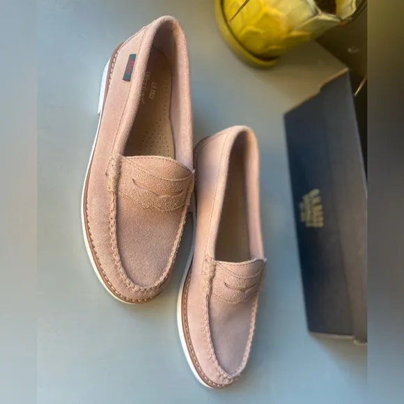 G.H. Bass &amp; Co. WHITNEY SUEDE EVA LOAFER