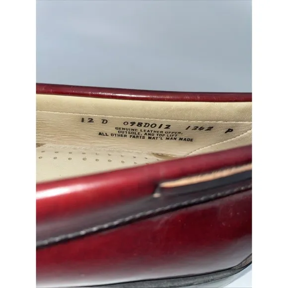 GH Bass Weejuns Kiltie Loafer Mens 12 D Burgundy Tasseled Dress Shoes USA