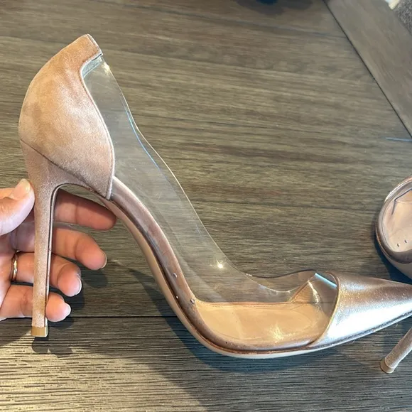 Gianvito Rossi Plexi stillito pumps size 9 1/2 10 rose gold