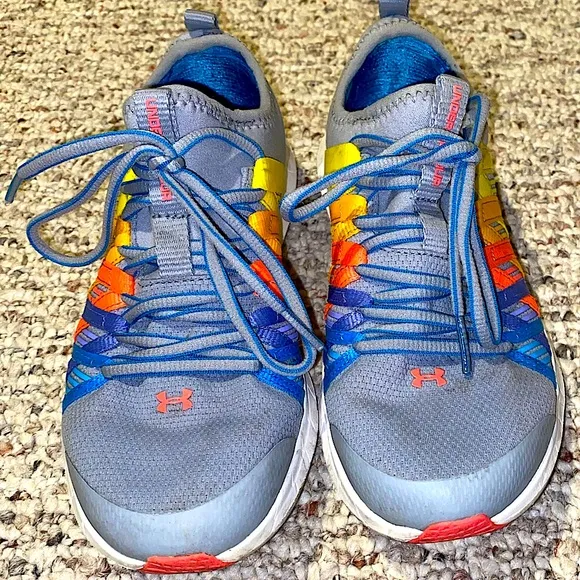 Girls Under Armour Rainbow Tennis Shoes Size 4