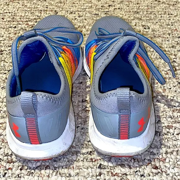 Girls Under Armour Rainbow Tennis Shoes Size 4