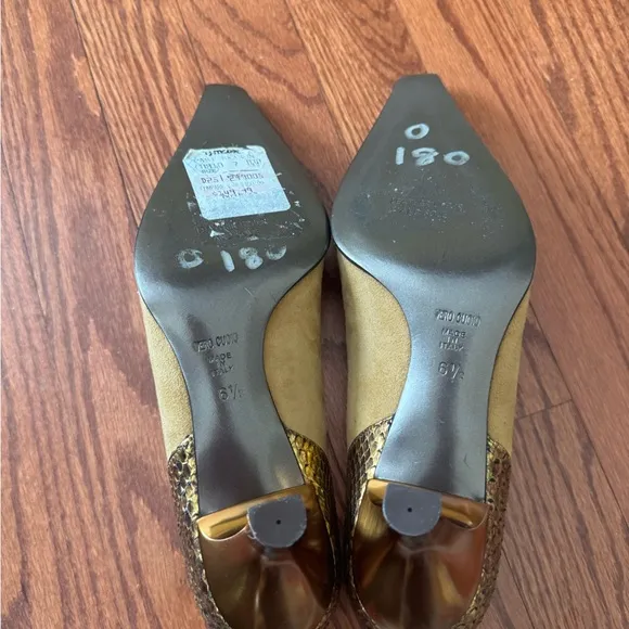 Gold Snakeskin Women's Shoes Italian Size 6,5