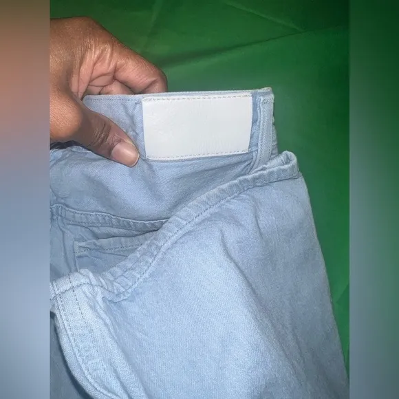 Goldsign Jeans size 26- Flaw