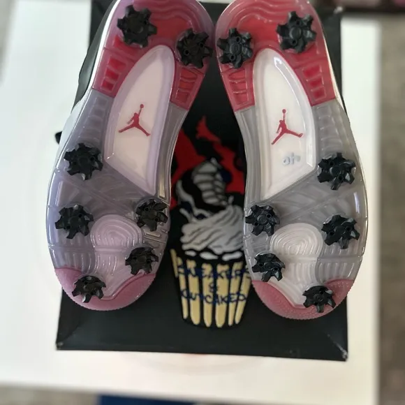 Golf Shoes - Brand New Jordan 4 Bred Golf size 7.5 men