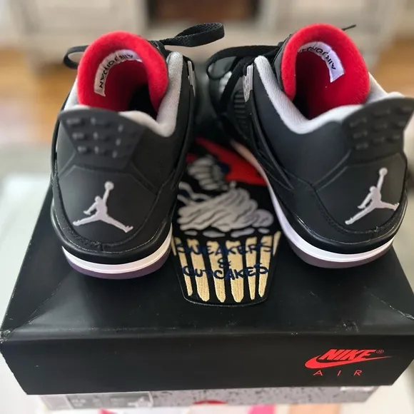 Golf Shoes - Brand New Jordan 4 Bred Golf size 7.5 men