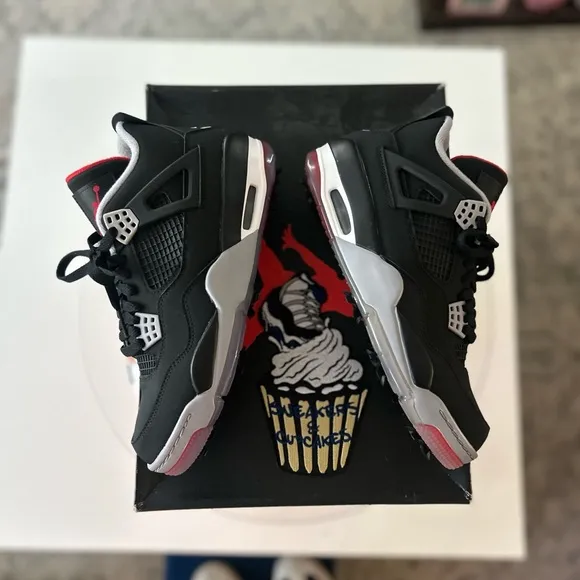 Golf Shoes - Brand New Jordan 4 Bred Golf size 7.5 men