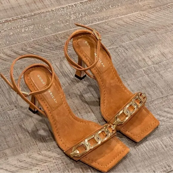 GOOD AMERICAN Women's Single Strap Ankle Chain  Heeled Sandal Brown SUEDE