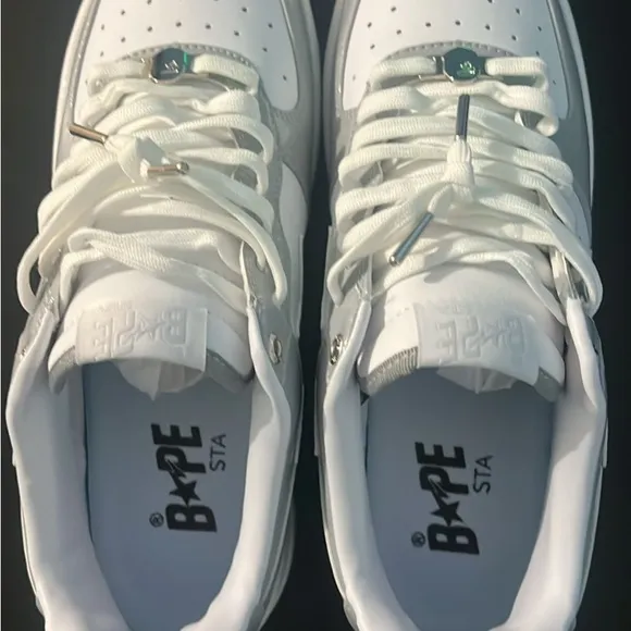 grey pre-owned bapestas without box