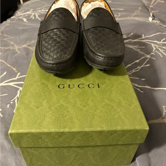 Gucci Microguccissima Leather Driver in excellent condition size 8