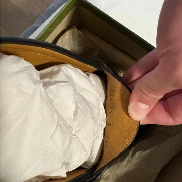 Gucci Microguccissima Leather Driver in excellent condition size 8