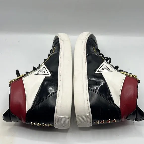 Guess shoes for women size 9.5 men 7.5