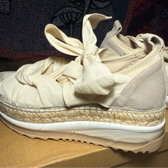 Hand Made in Spain Cream Sneakers with Ribbon  Detailing