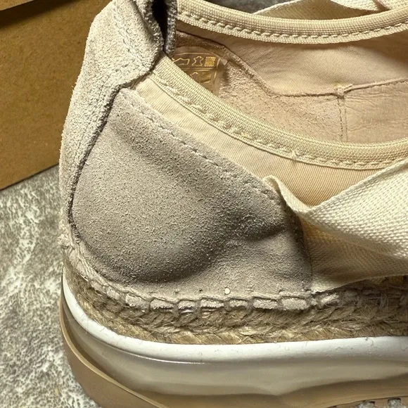 Hand Made in Spain Cream Sneakers with Ribbon  Detailing