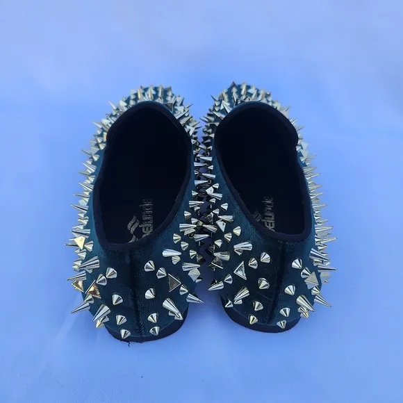 Harpelunde Velvet Loafers Men Dress Wedding Spikes Shoes Leather Lining