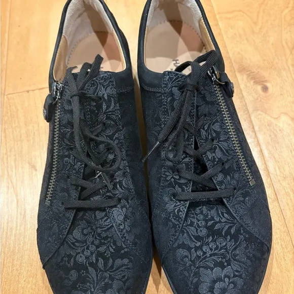 Hartjes Phil women’s sneakers leather  shoes black floral 10 new without tag