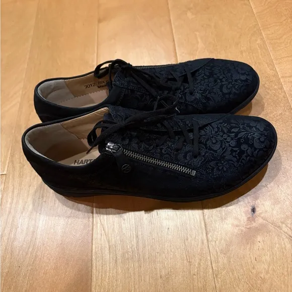 Hartjes Phil women’s sneakers leather  shoes black floral 10 new without tag
