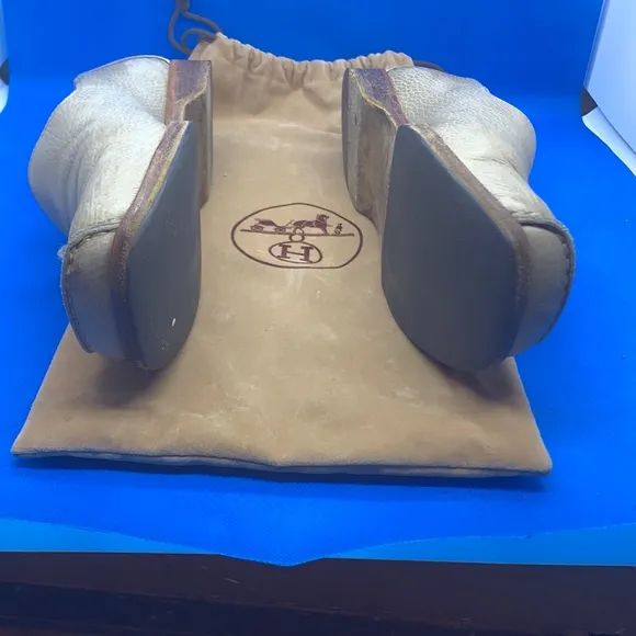 Hermes women shoes size 37 1/2 6.5