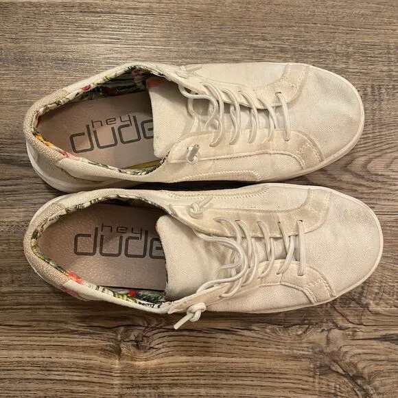 Hey Dude Women's size 7 White Karina Slide-On Sneaker No Tie Comfort Easy