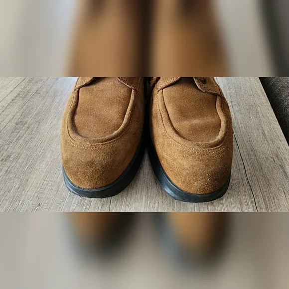 Hogan Italian size 40 Unisex Men's Size 7‎ Women's Size 9.5 Brown Suede Shoes