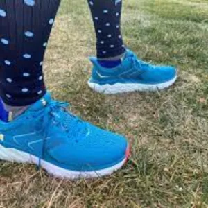 Hoka Arahi 5 Vendor One One Women Shoes Size 8