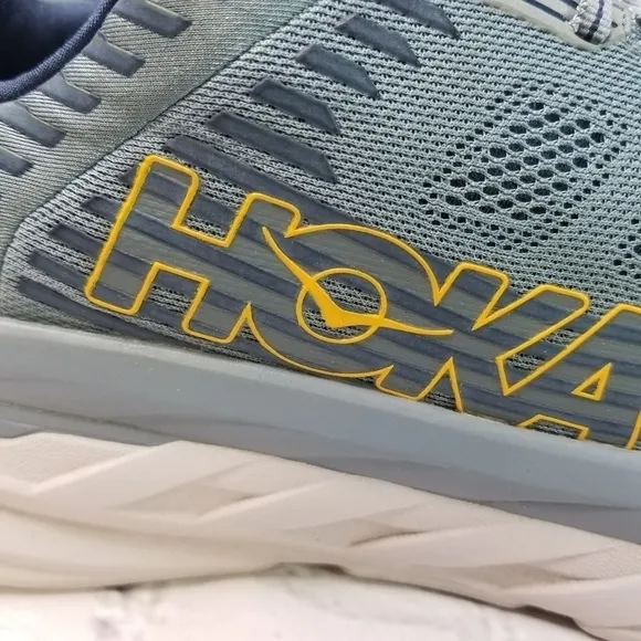 Hoka Bondi 6 majolica blue running shoes