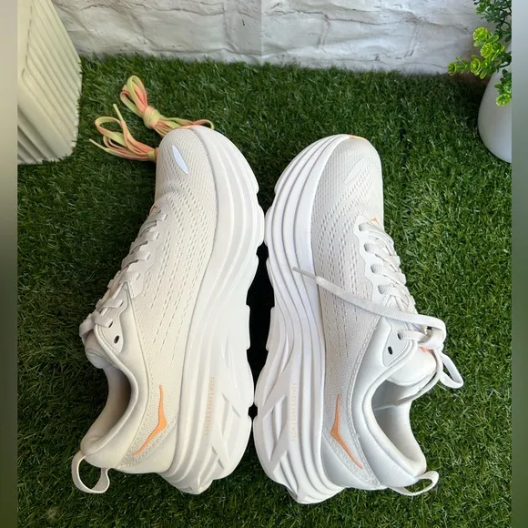 HOKA Bondi 8 sneakers women size 9.5 White/ Cantaloupe New Season New w/box