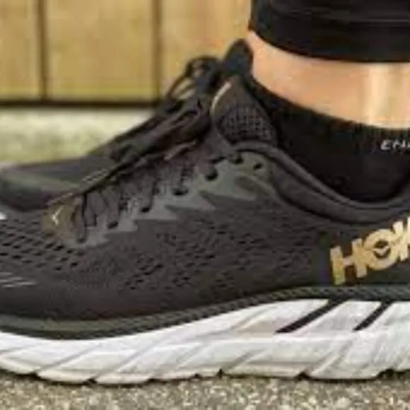 Hoka Clifton 7 Women Shoes Size 9.5