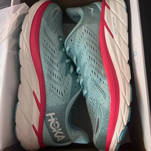 HOKA Men’s New in Box 10.5