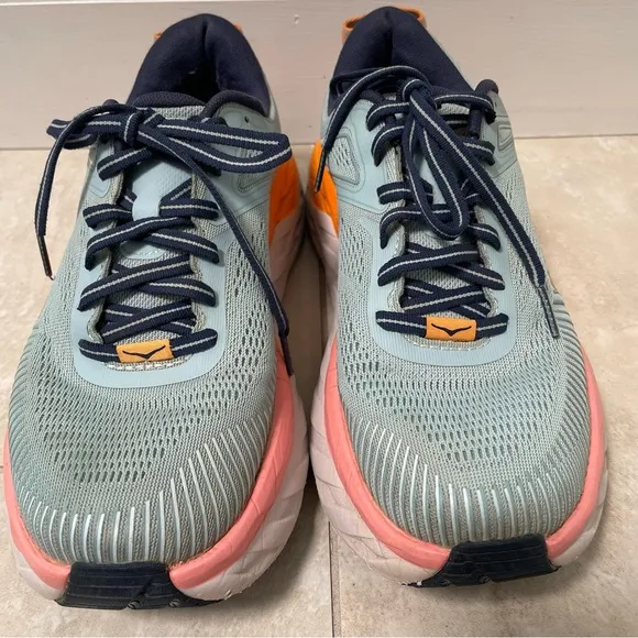 HOKA One One Bondi 7 Athletic Running Shoes