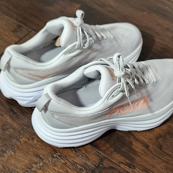 Hoka One One Bondi 8 Women's Harbor Mist, Lunar Rock 1127952 HMLR. Size 11 D. Li