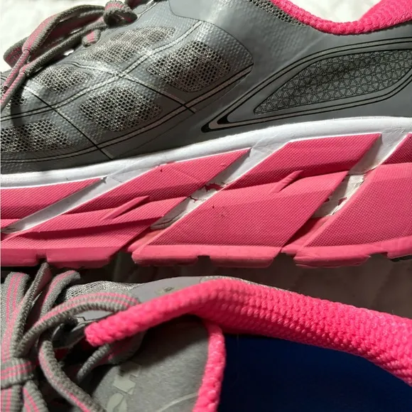 HOKA One One Clifton 2 Women's Gray and Pink Running Shoes