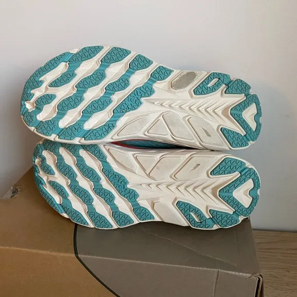 HOKA ONE ONE CLIFTON 8 Aquarelle/ Eggshell Shoes Sneakers- Women 8.5