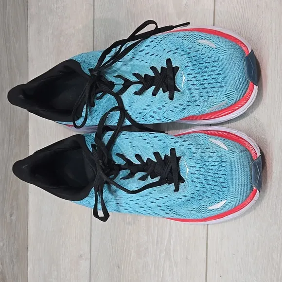 Hoka One One men's Clifton 8 Blue Running Athletic Shoes Sneakers Sz 9.5D