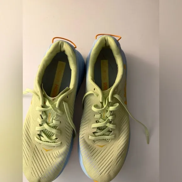 Hoka Rincon 3 7.5 Women's Light Green and Blue Running Shoes