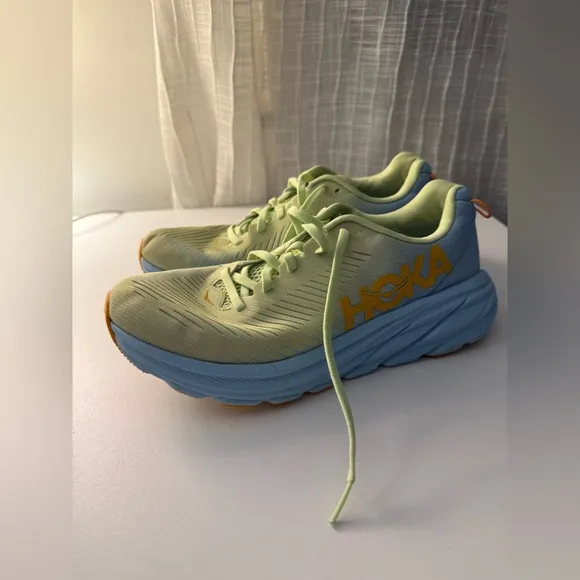 Hoka Rincon 3 7.5 Women's Light Green and Blue Running Shoes