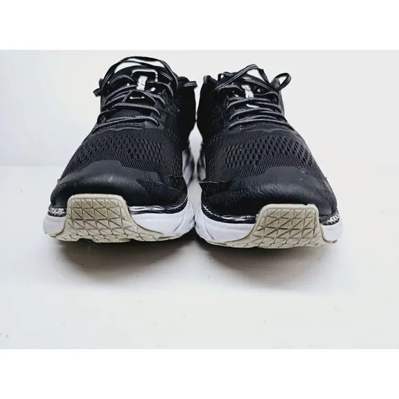 Hoka Women 10.5 Comfy footwear
