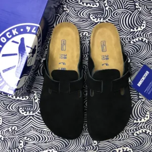 🎉HOT NWT Women's Black Suede Birkenstock Boston Shoes - Narrow Fit