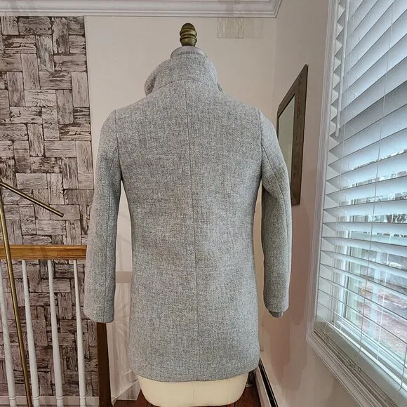 J. CREW Lodge Coat in Italian Stadium-cloth Wool Size 4 Petite