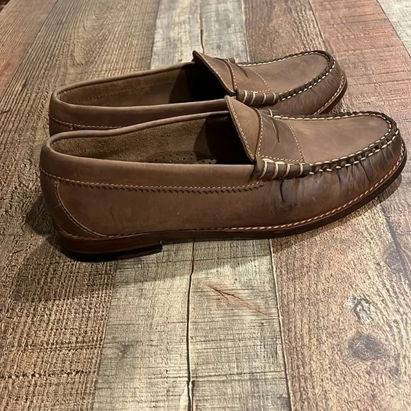 J. Crew men’s Camden loafers leather soles BJ009 8 brown penny shoes